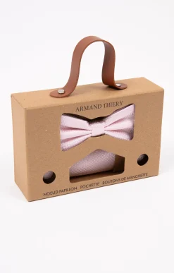 Box 1 noeud, 1 pochette, 2 boutons -