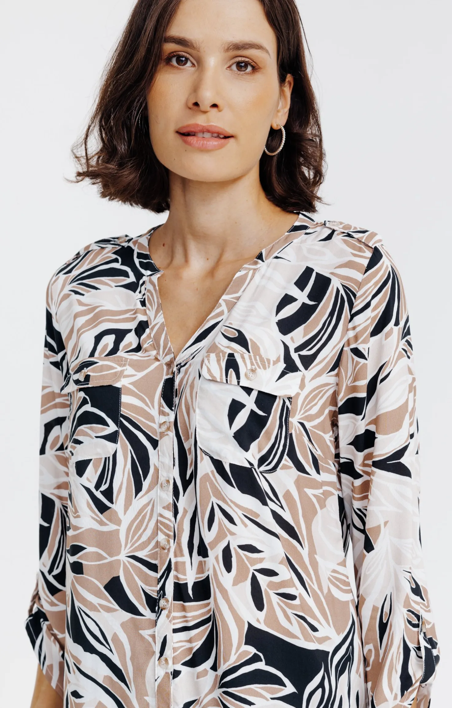 Chemise col mao imprimée feuillage -