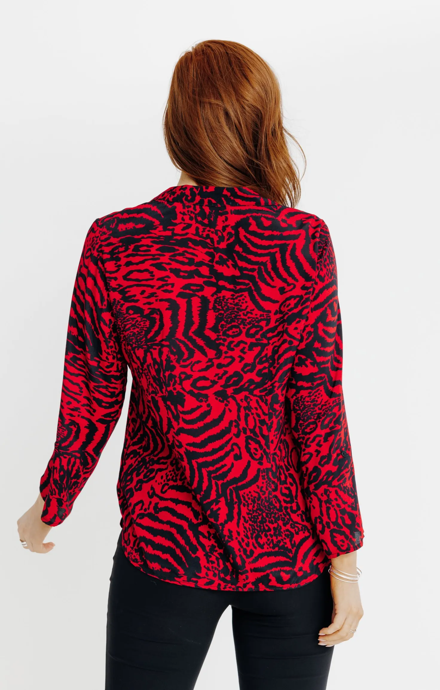 CHEMISE IMPRIME PEAU DE BETE BOUTONNEE -