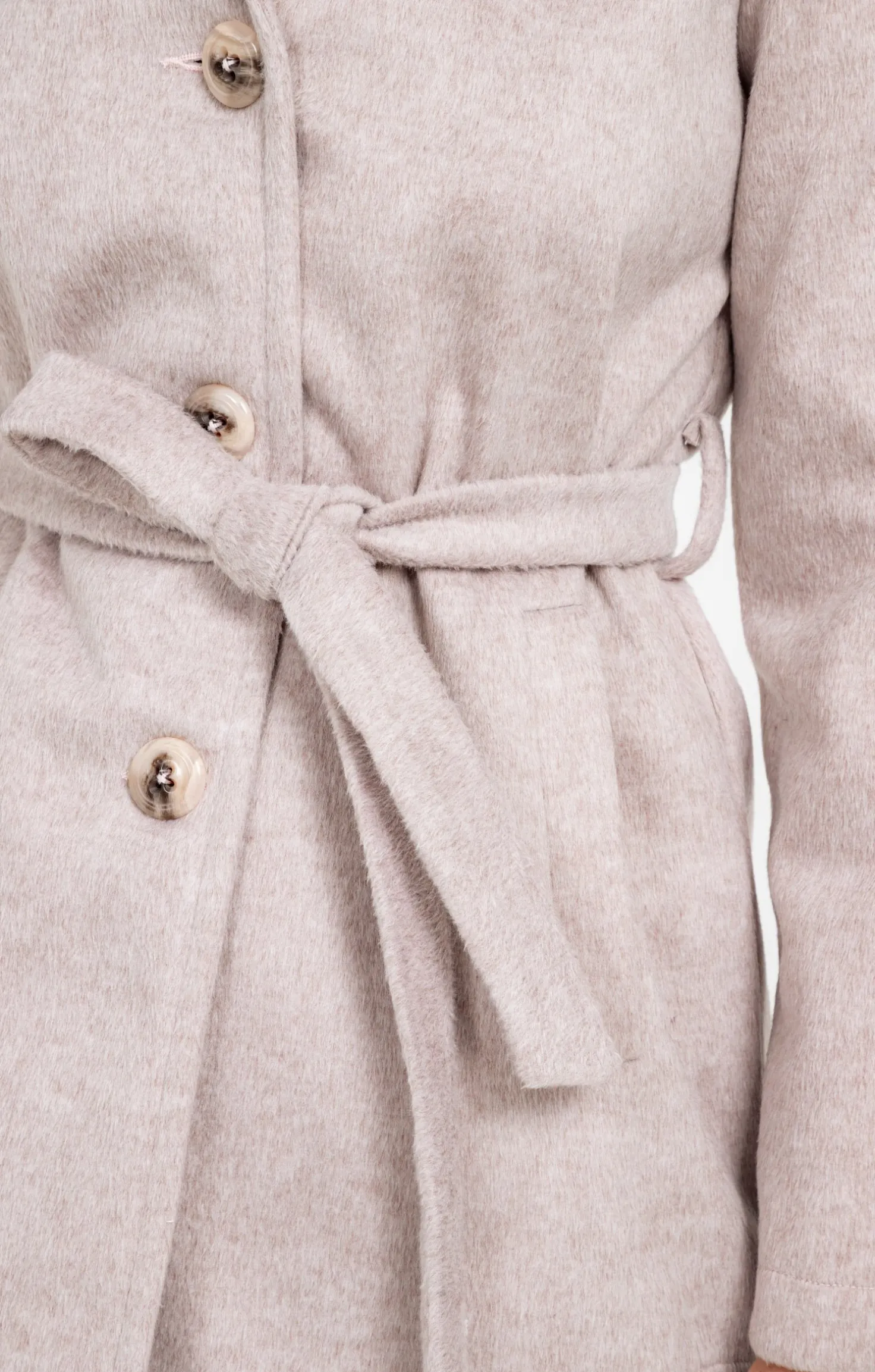 Manteau avec ceinture à nouer -