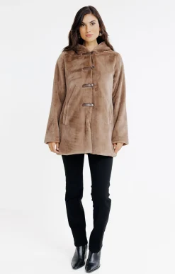 Manteau en fausse fourrure à capuche -