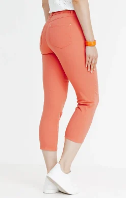 Pantacourt mi-mollet avec ceinture corde -