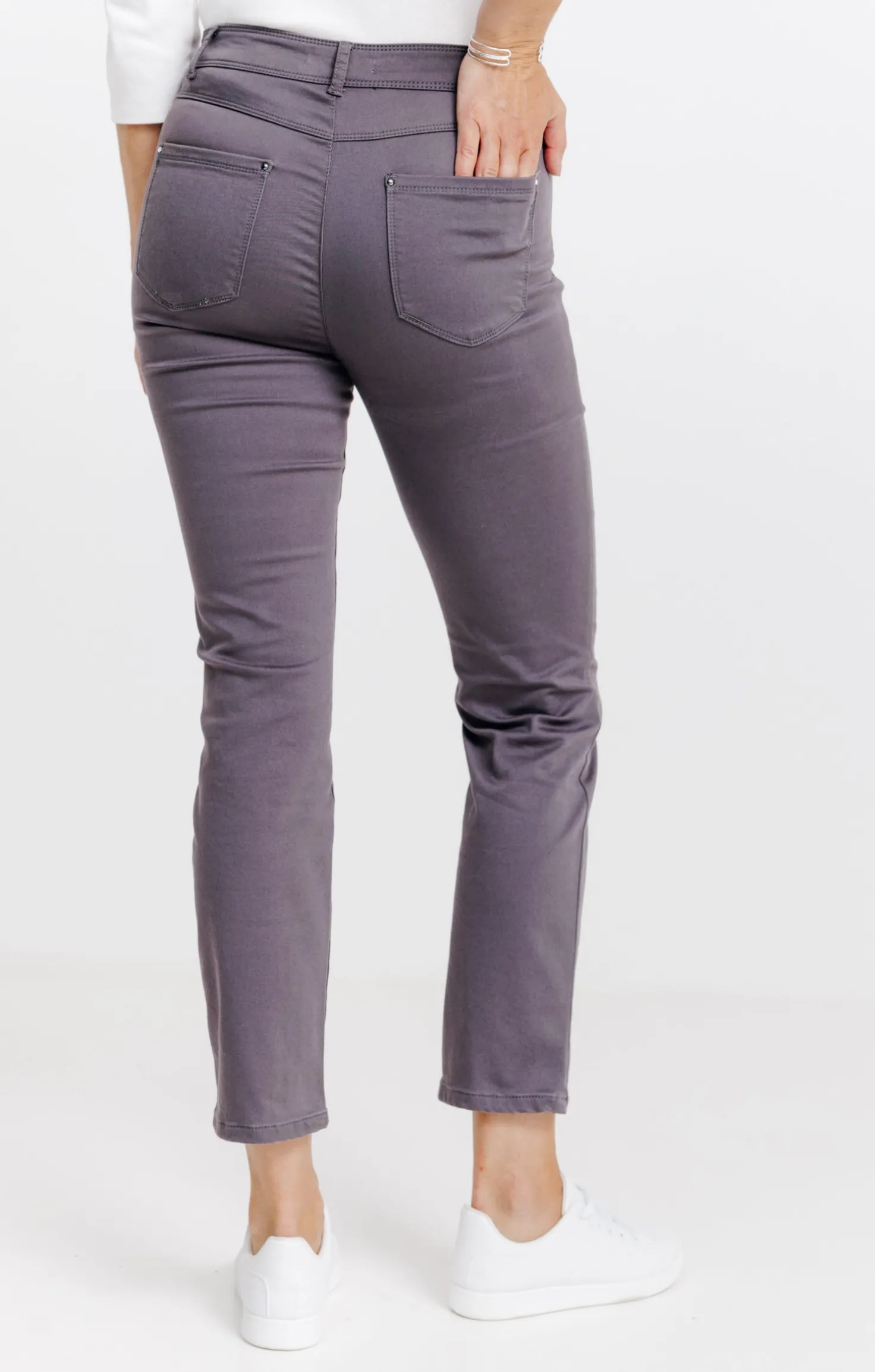Pantalon 7/8 coton détail clous poches -