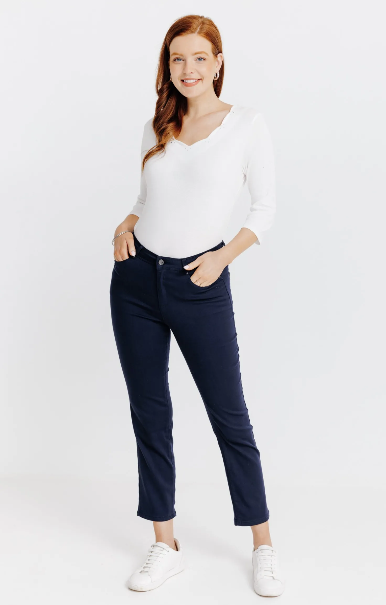 Pantalon 7/8 coton modal détail strass -