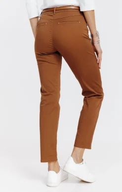 Pantalon 7/8 forme chino avec ceinture -