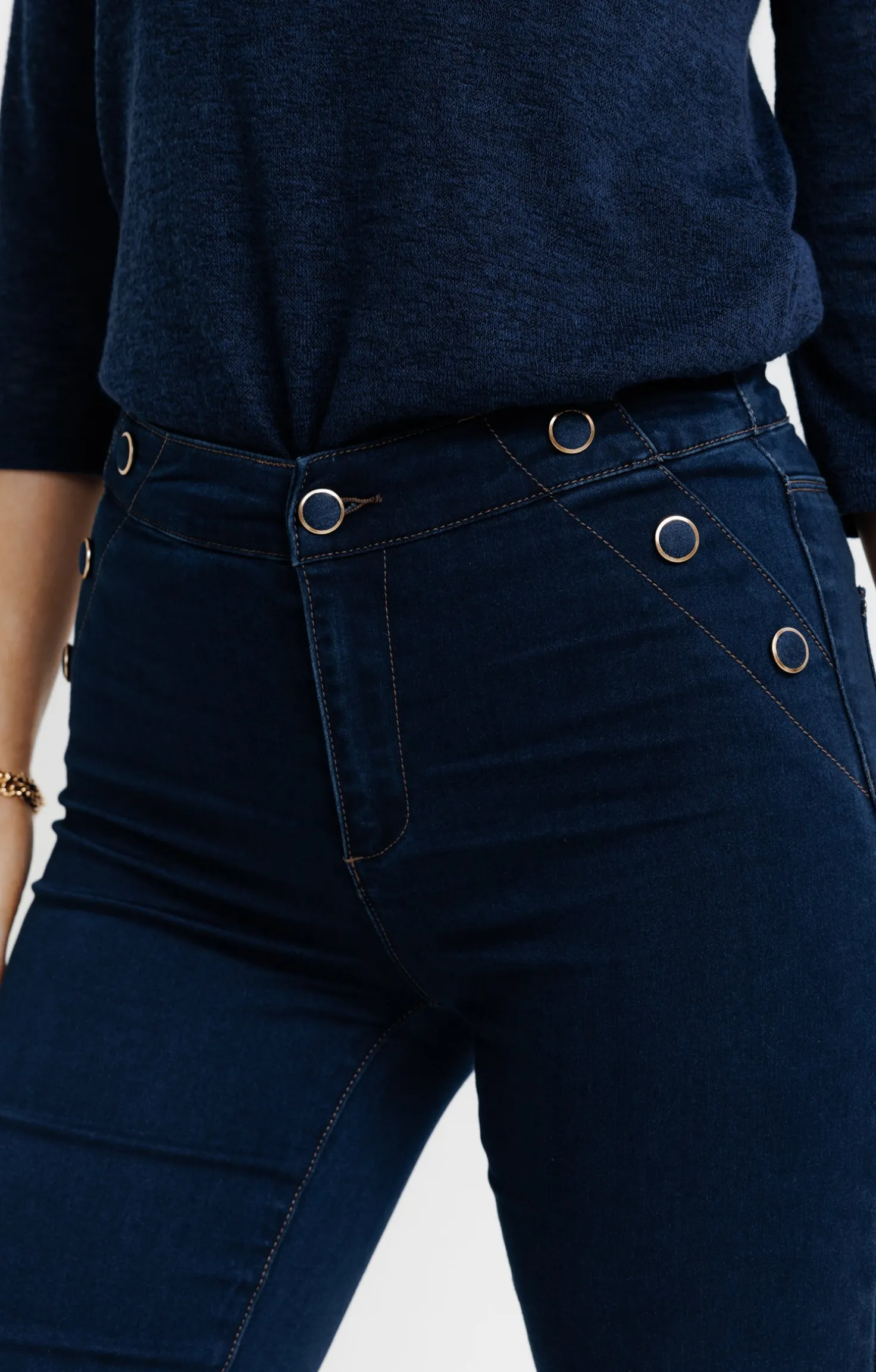 Pantalon 7/8 satin denim brut -