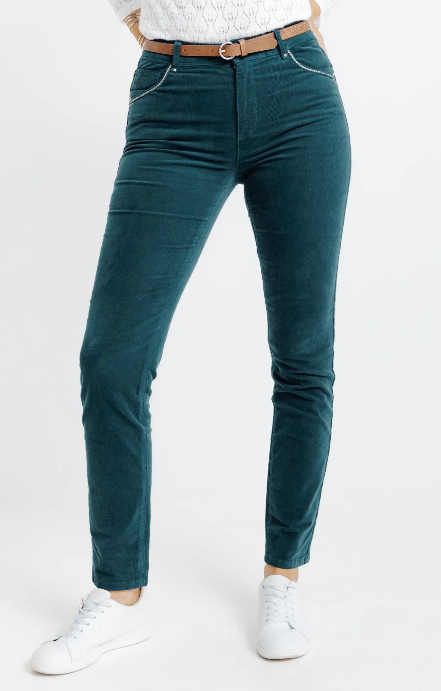 Pantalon velours clouté avec ceinture -