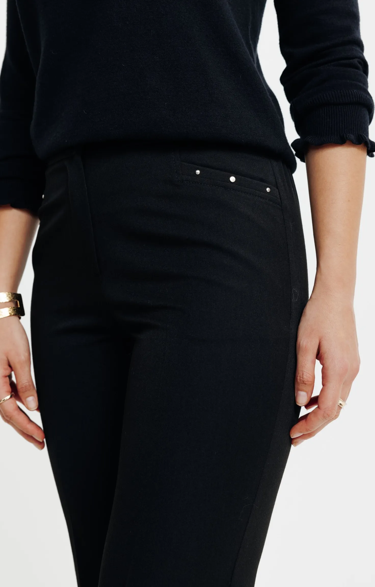 Pantalon ville large détail clous -