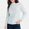 PULL AVEC JEU DE TORSADES -