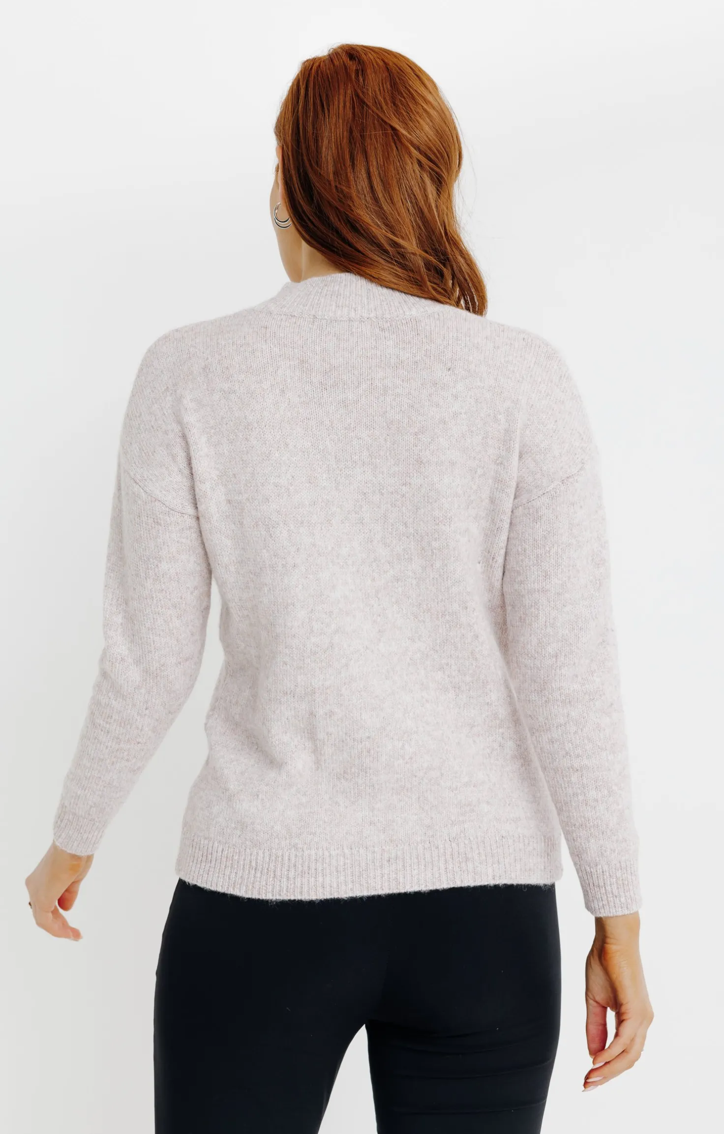 PULL AVEC TORSADES -