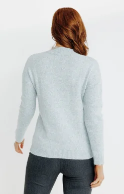 PULL AVEC TORSADES -