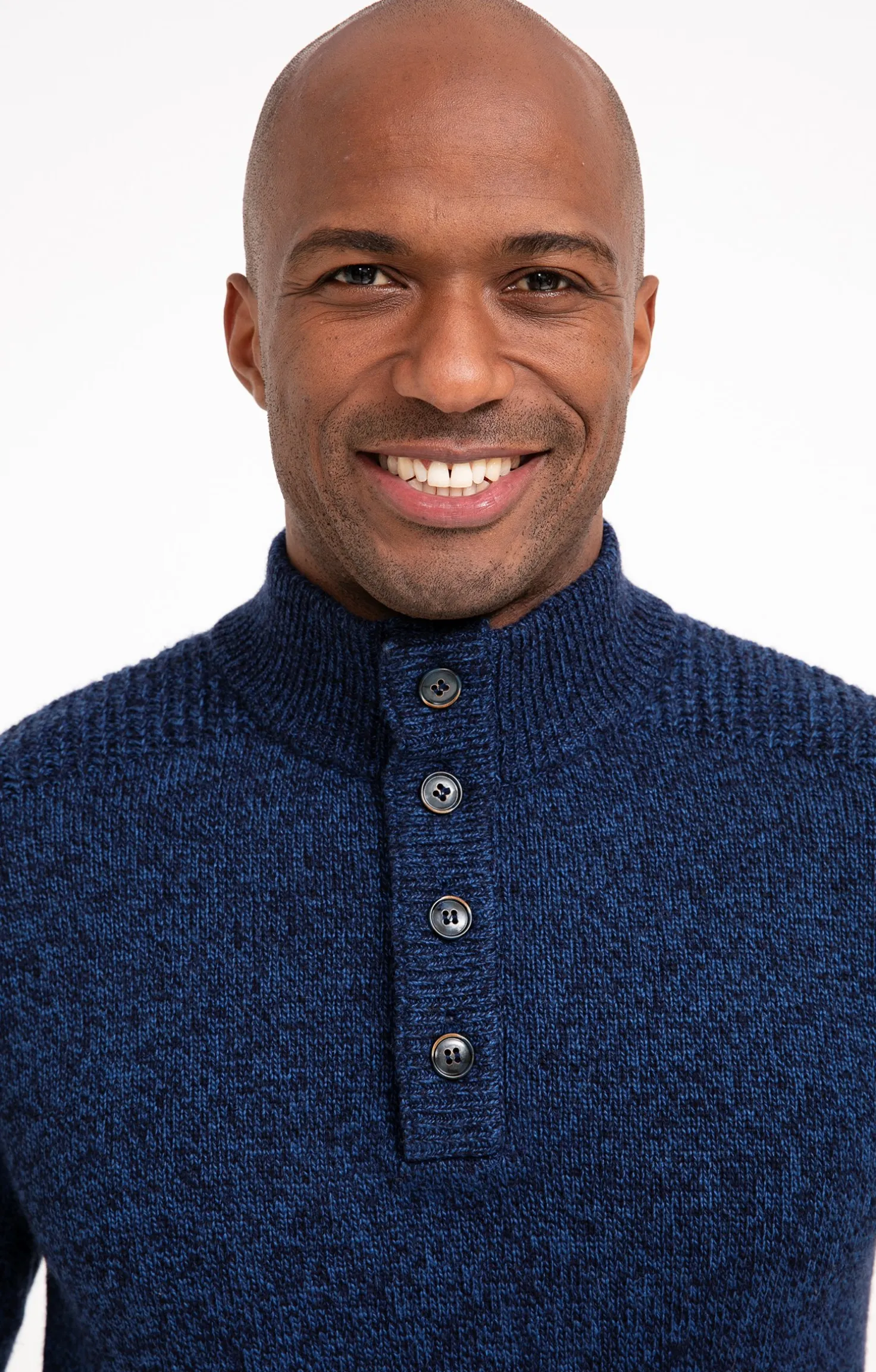 Pull col montant boutonné -