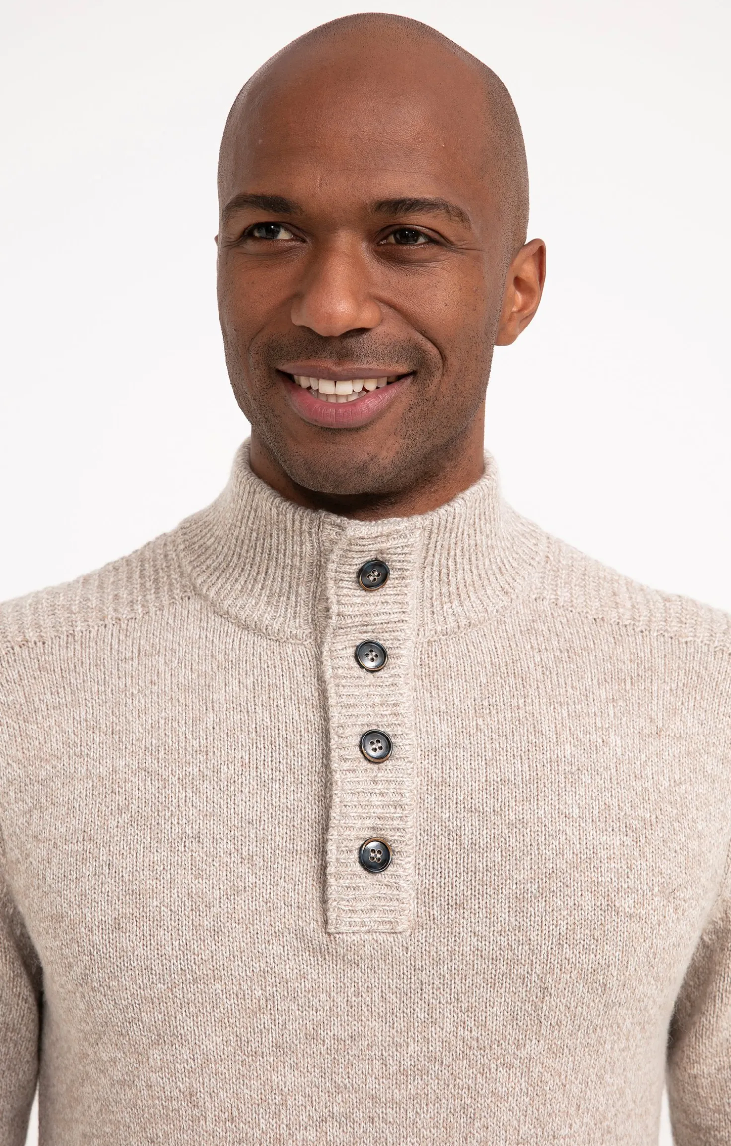 Pull col montant boutonné -