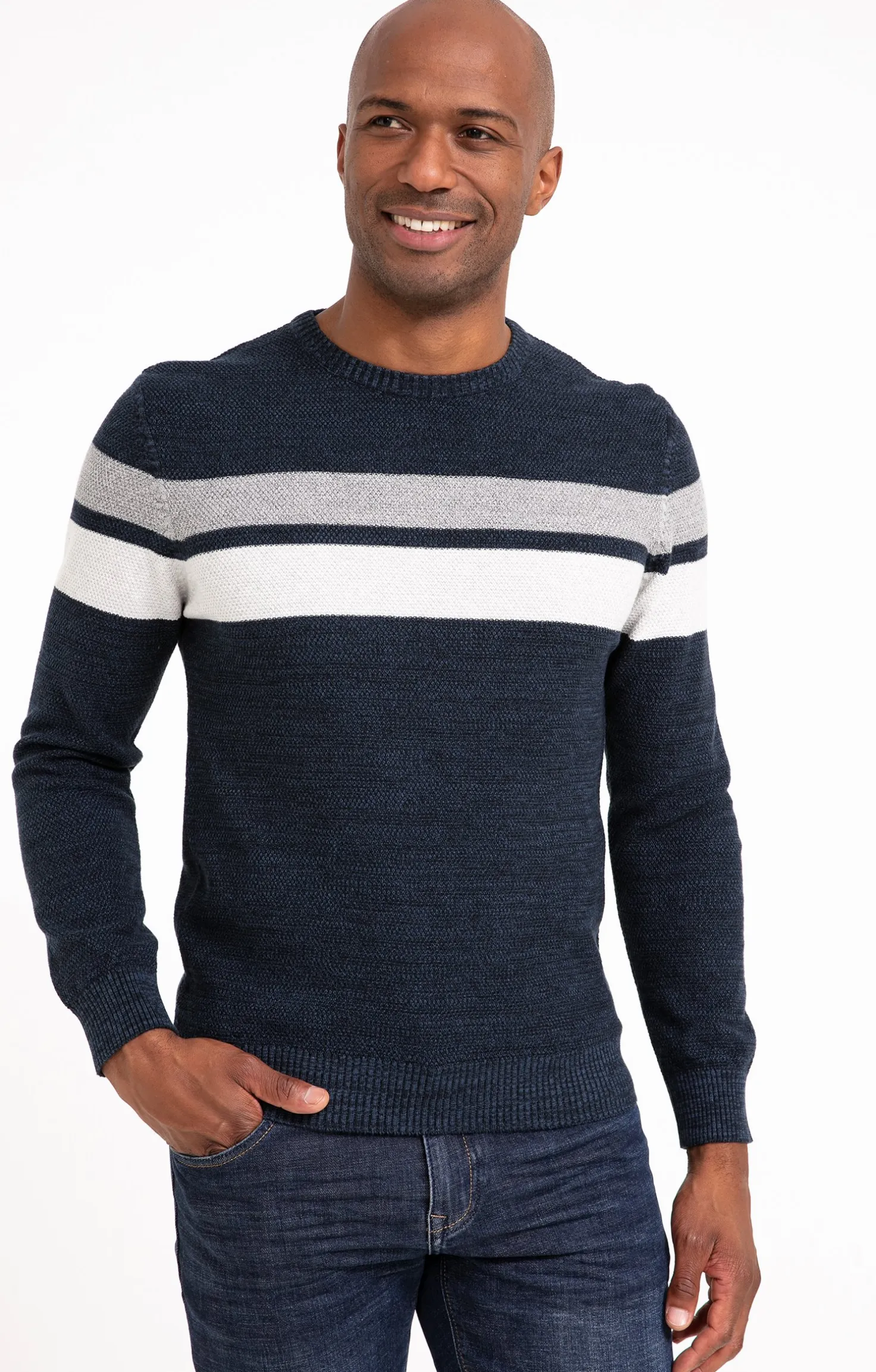 Pull col rond rayé -