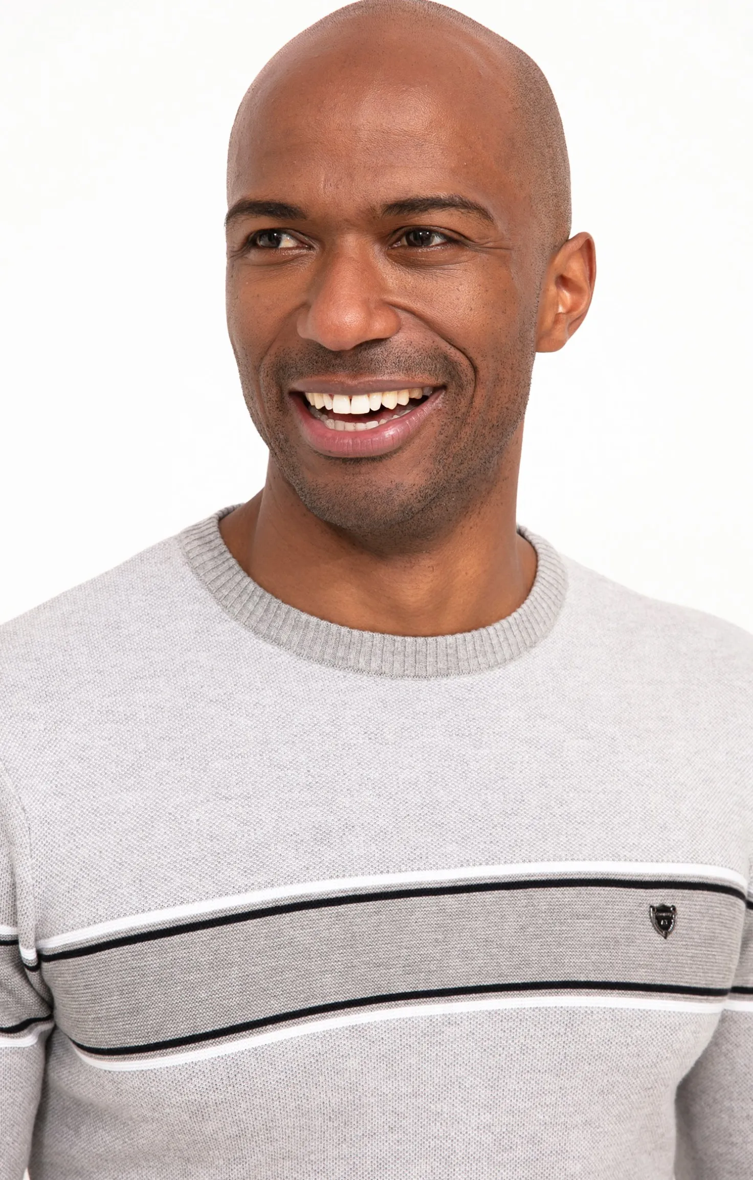 Pull col rond rayé -