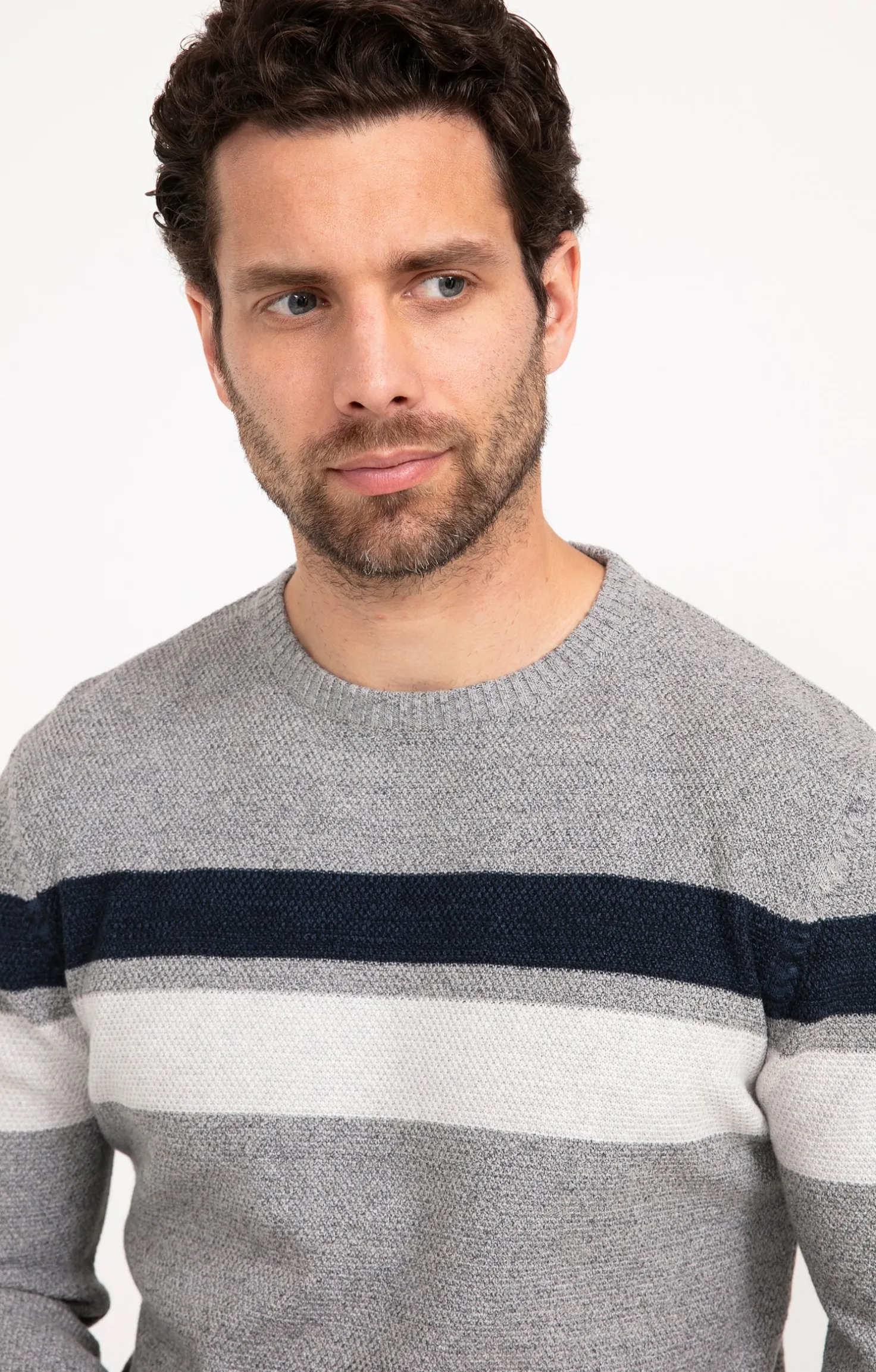Pull col rond rayé -