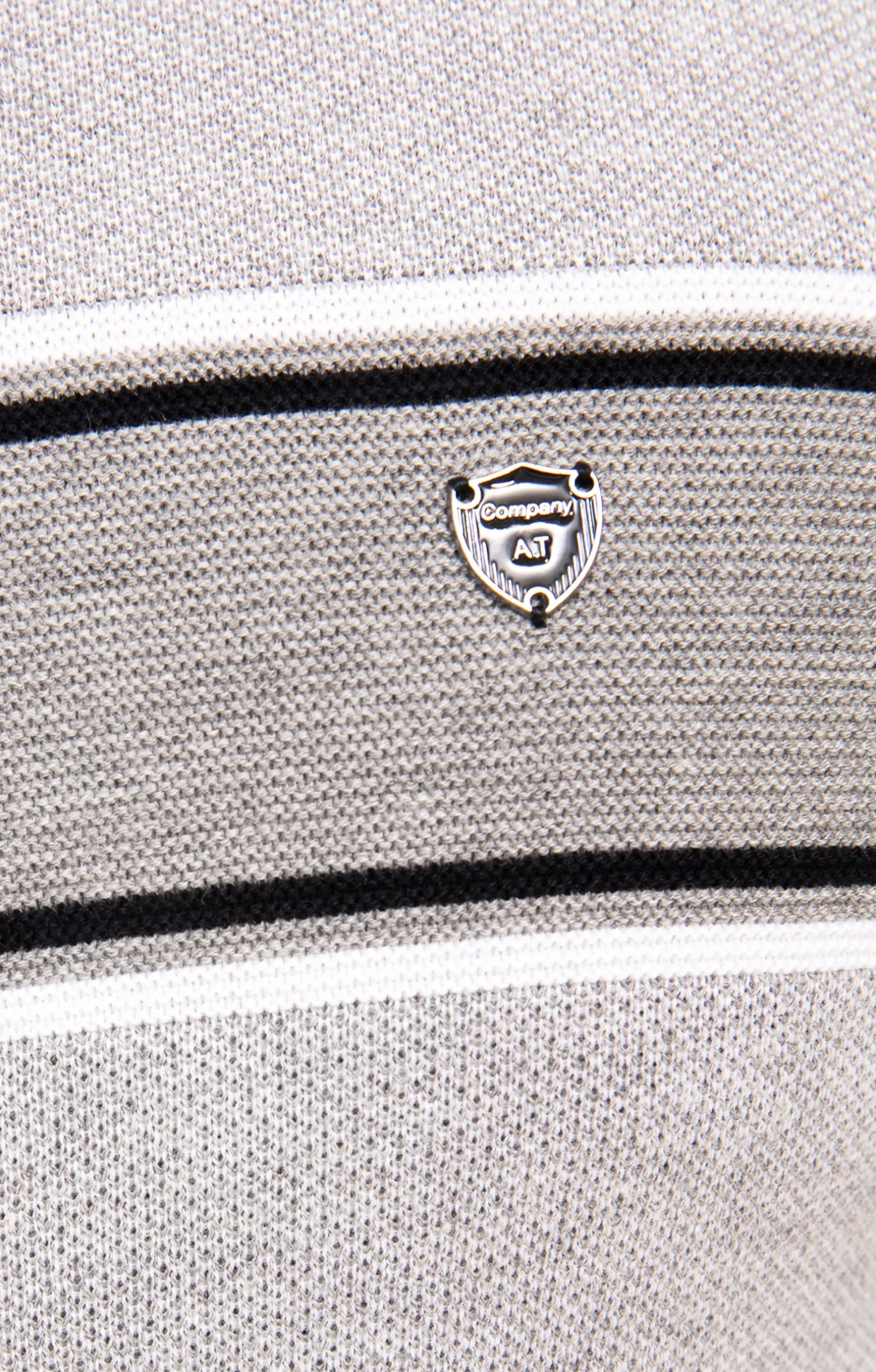 Pull col rond rayé -