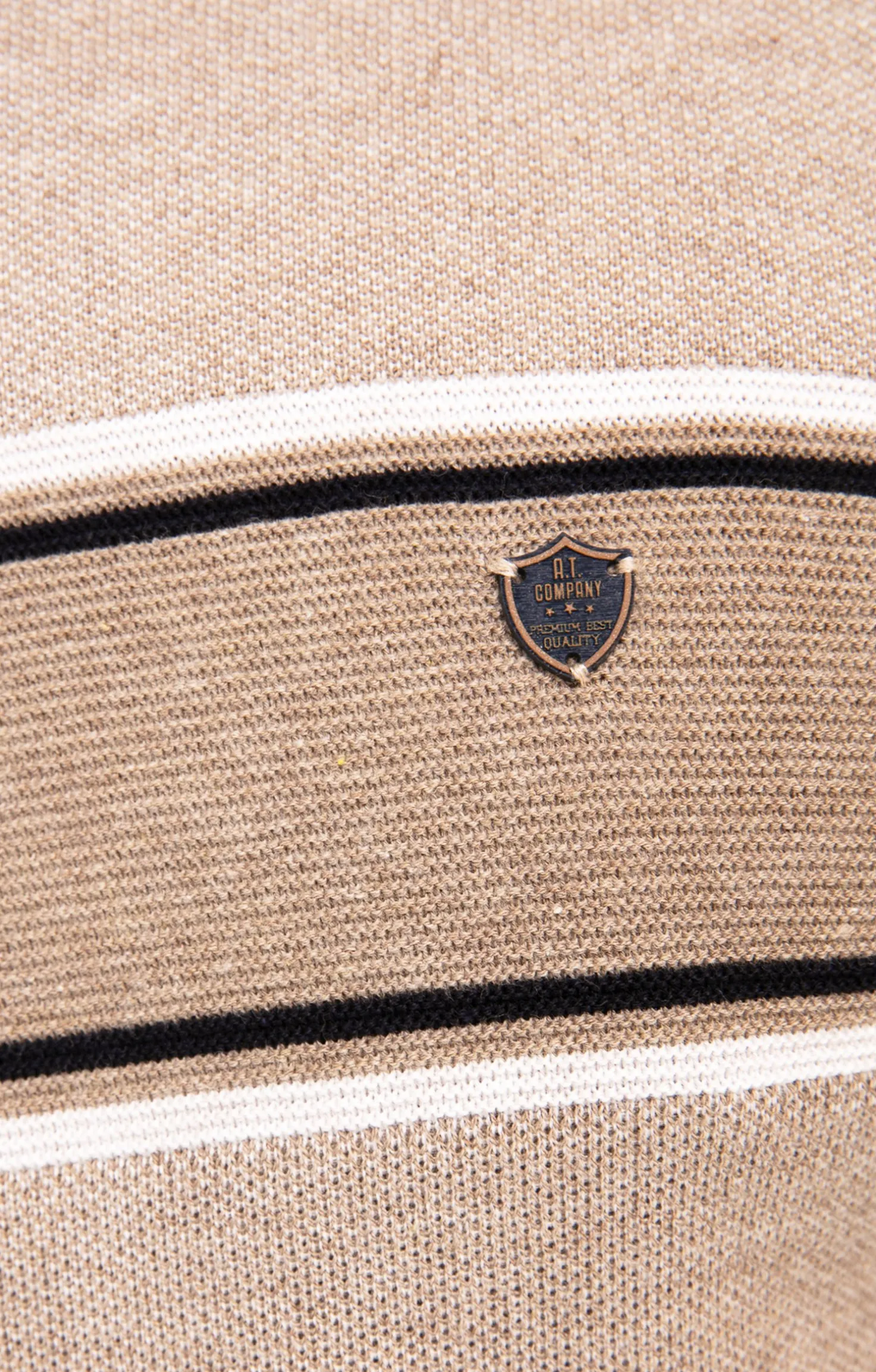 Pull col rond rayé -