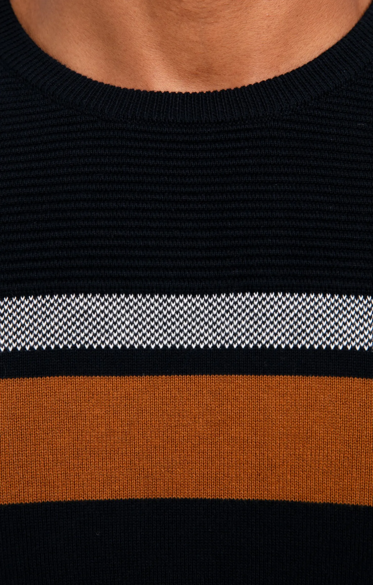Pull col rond rayure placée -