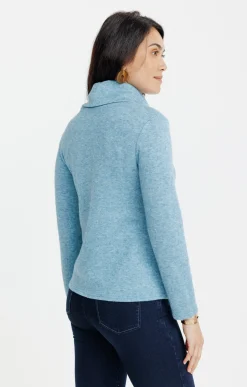Pull détails bas de corps -