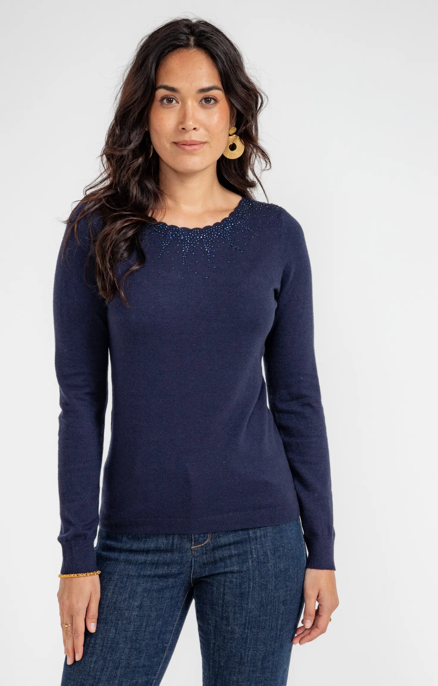 Pull détails festons -