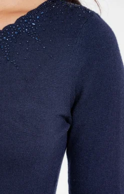 Pull détails festons -