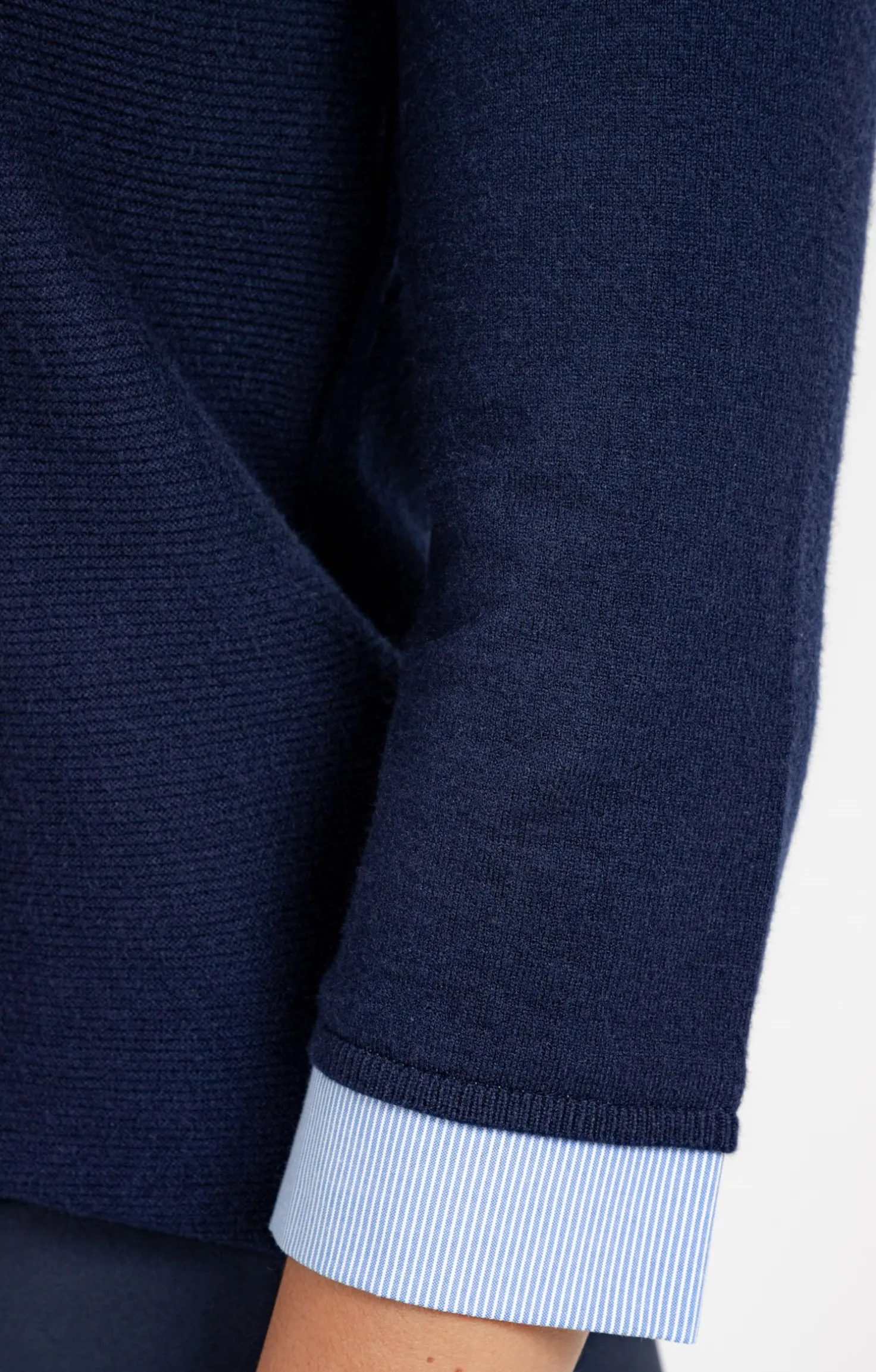 Pull 2-en-1 bicolore avec strass -