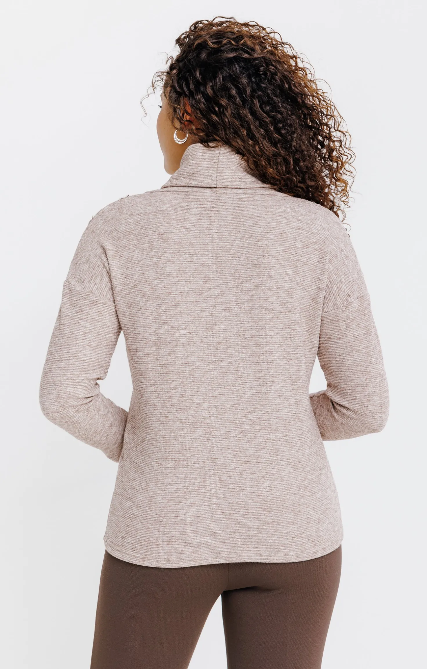 PULL MATIERE FANTAISIE -