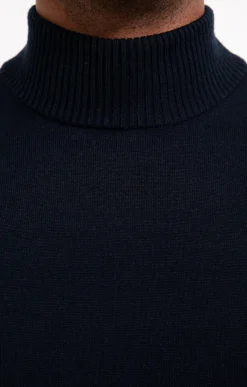 Pull uni col cheminé -
