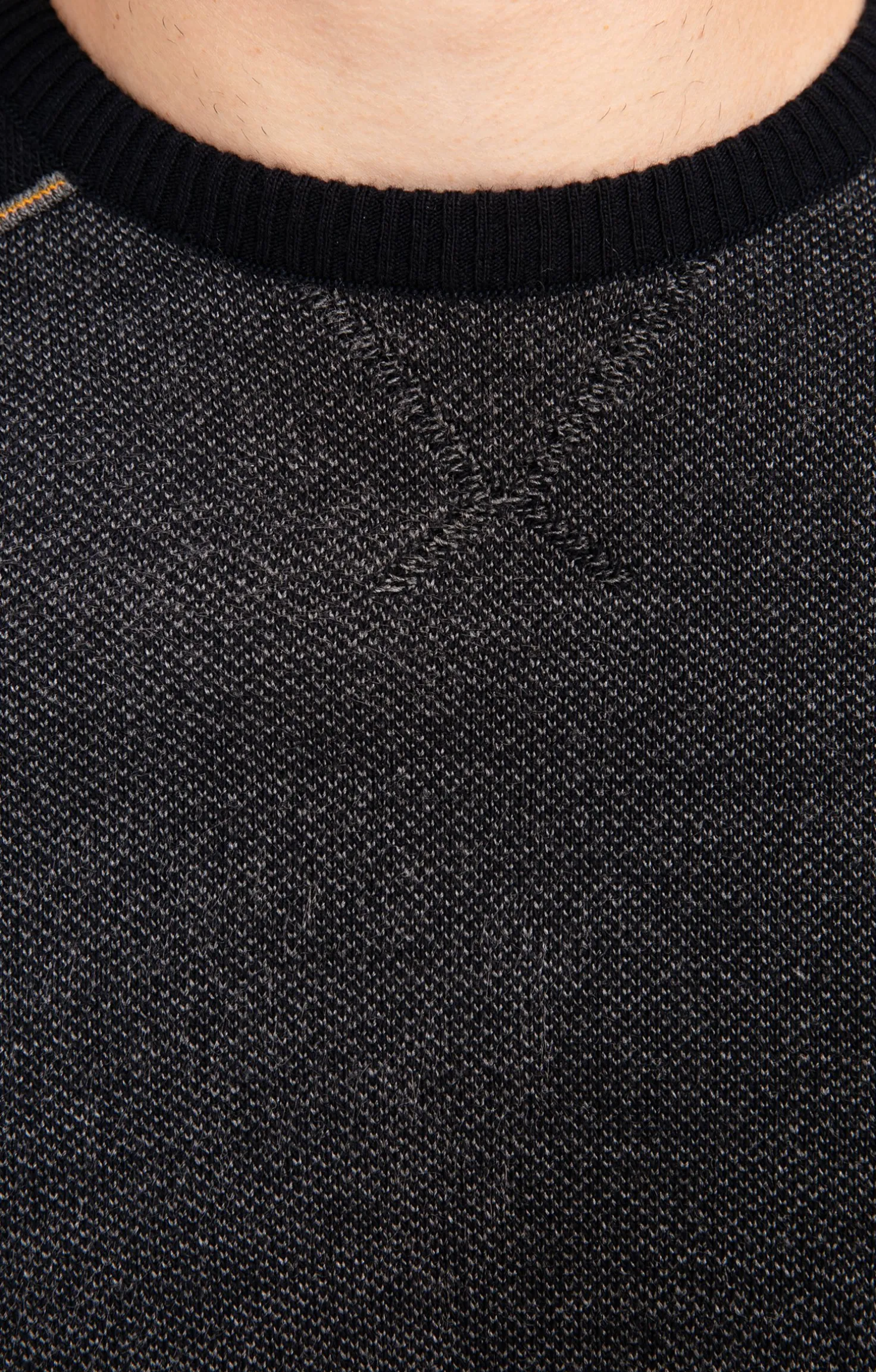Pull uni col rond -