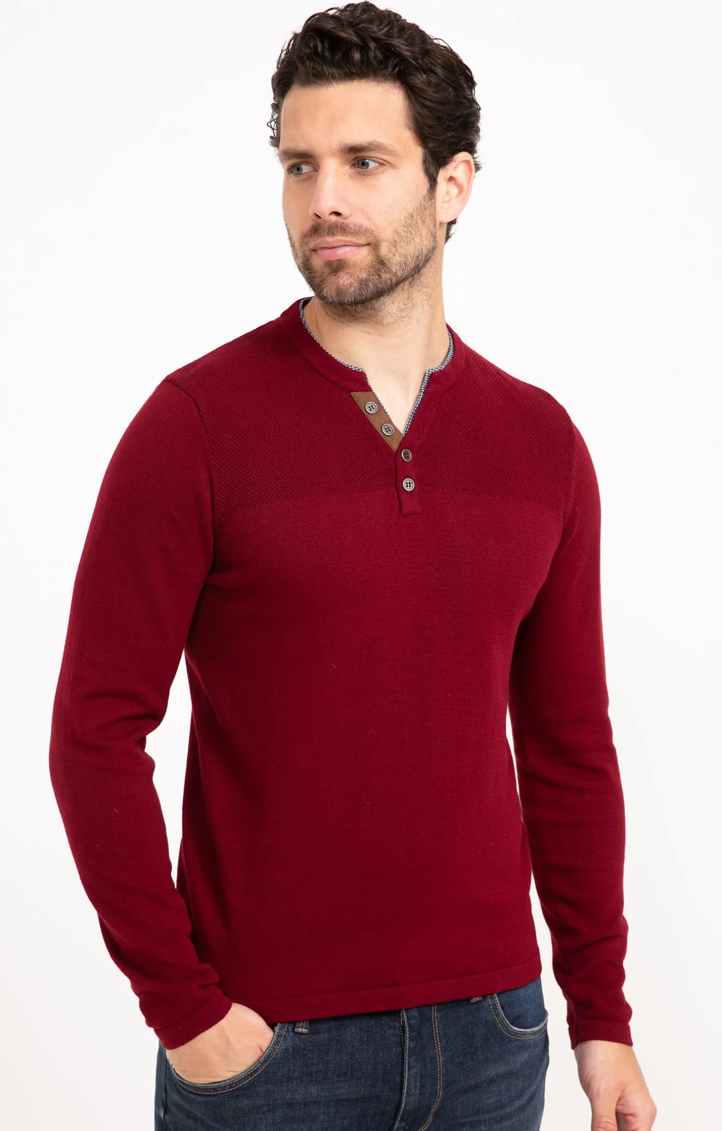 Pull uni col tunisien -