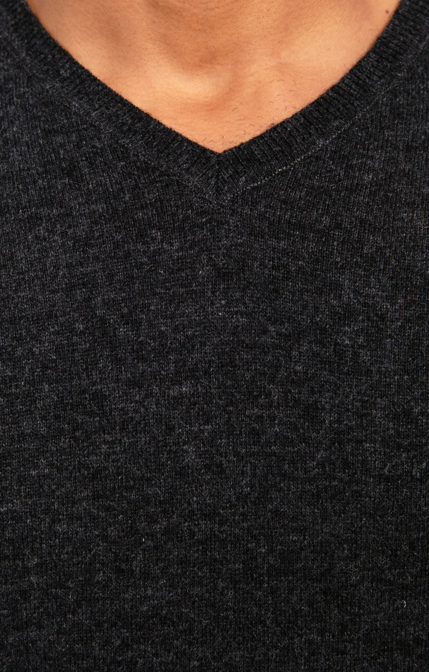 Pull uni col V -