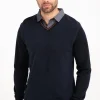 Pull uni col V avec chemise -