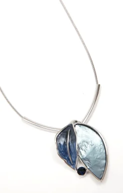 Ras de cou pendentif feuille -