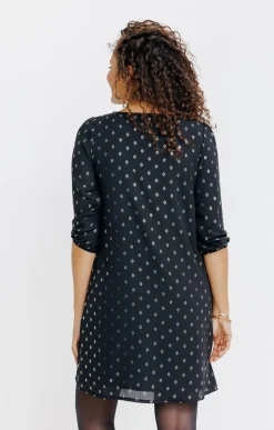 Robe décolleté festonné -
