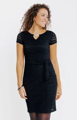 Robe en maille dentelle -