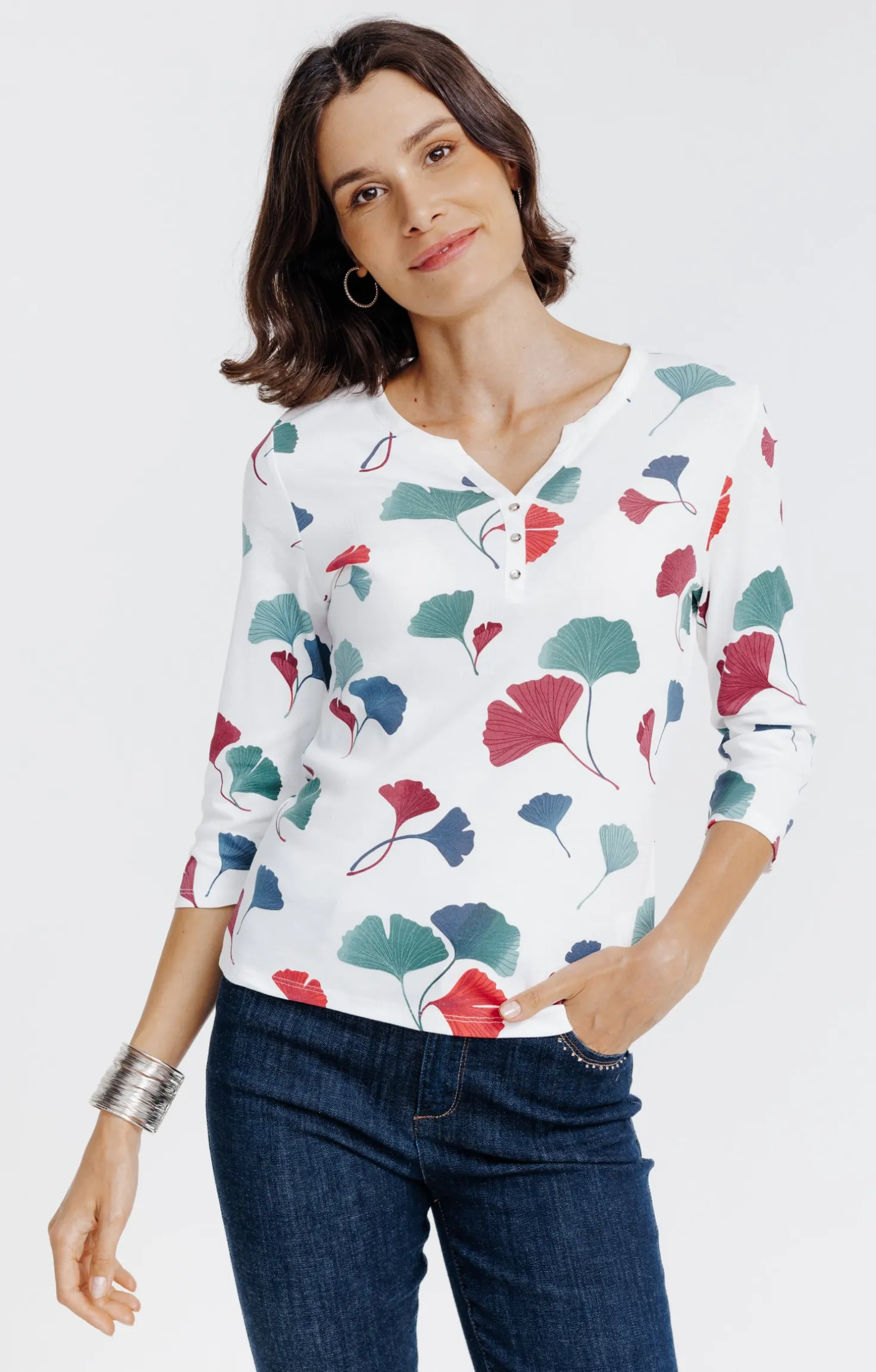 Tee-shirt imprimé floral col rond patte -