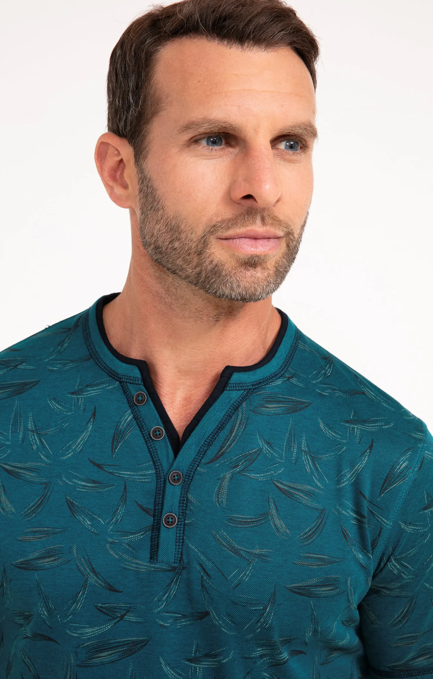 Tee-shirt manches courtes Black Leaf -