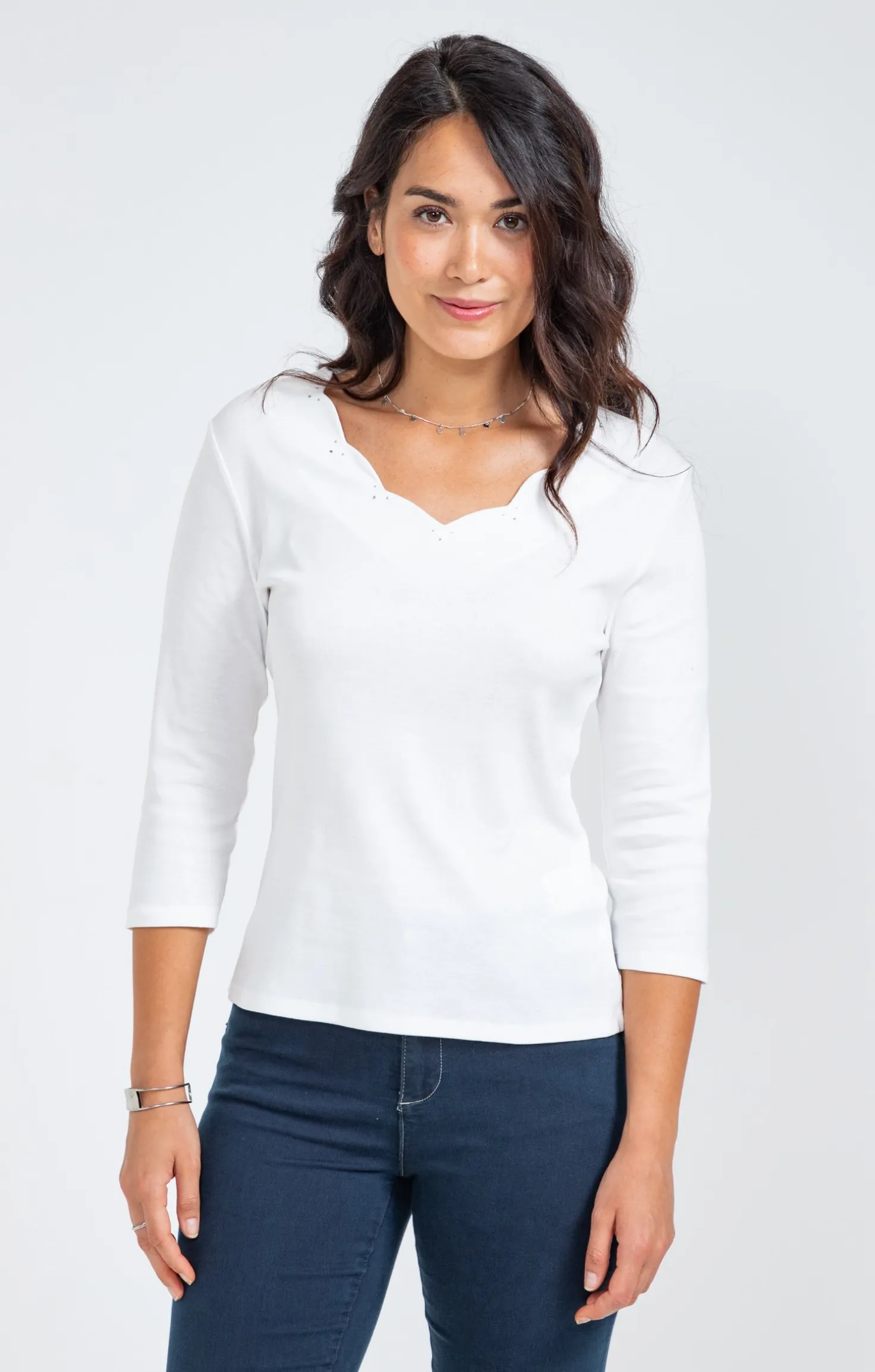 Tee-shirt uni col V festons -