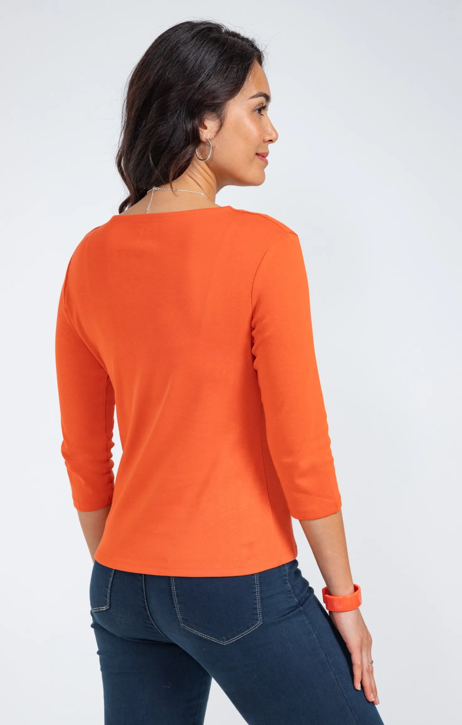 Tee-shirt uni col V festons -