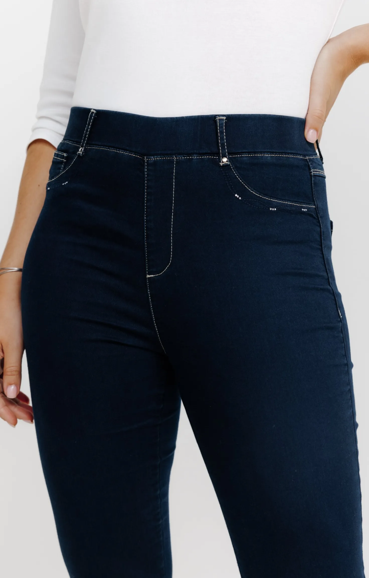 Tregging en denim surteint détail strass -