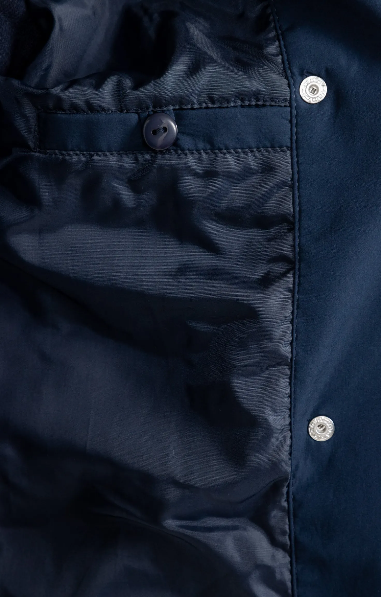 Trench avec double patte de boutonnage -