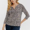 T-SHIRT COL MAO IMPRIME LEOPARD -