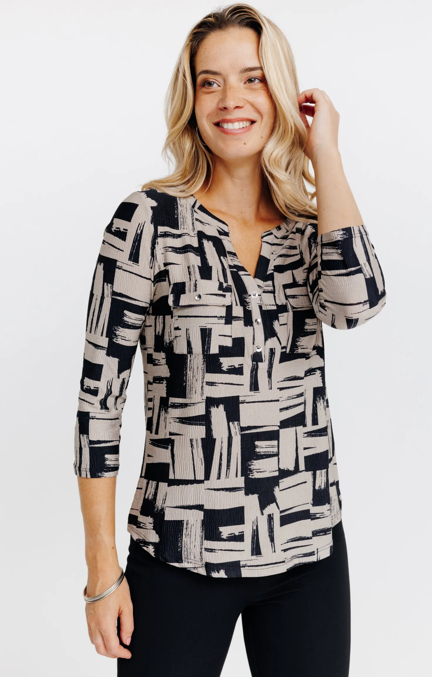 T-SHIRT COL MAO MANCHES 3/4 -