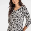 T-SHIRT COL V GALON -