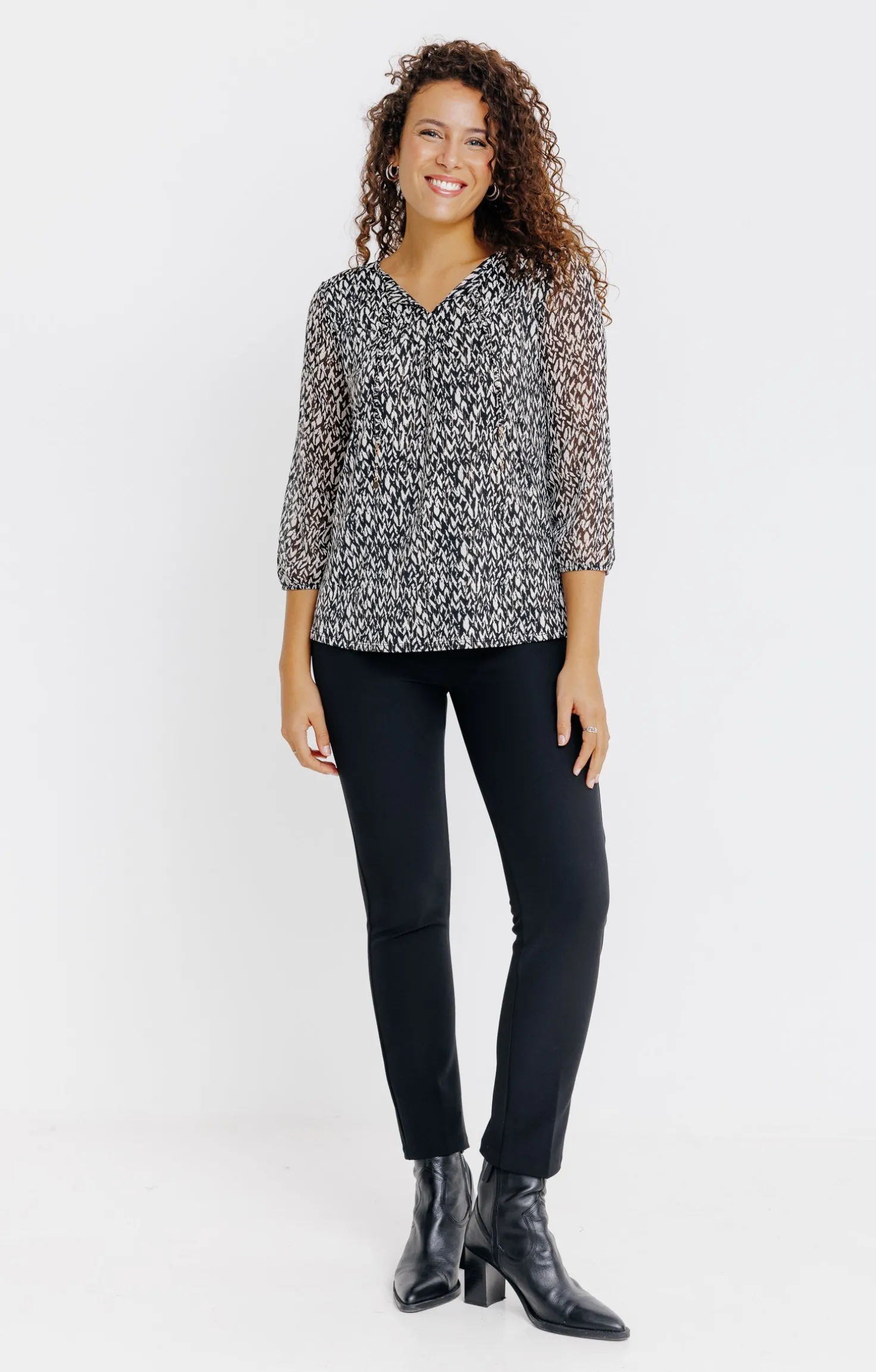 T-SHIRT COL V MANCHES 3/4 -