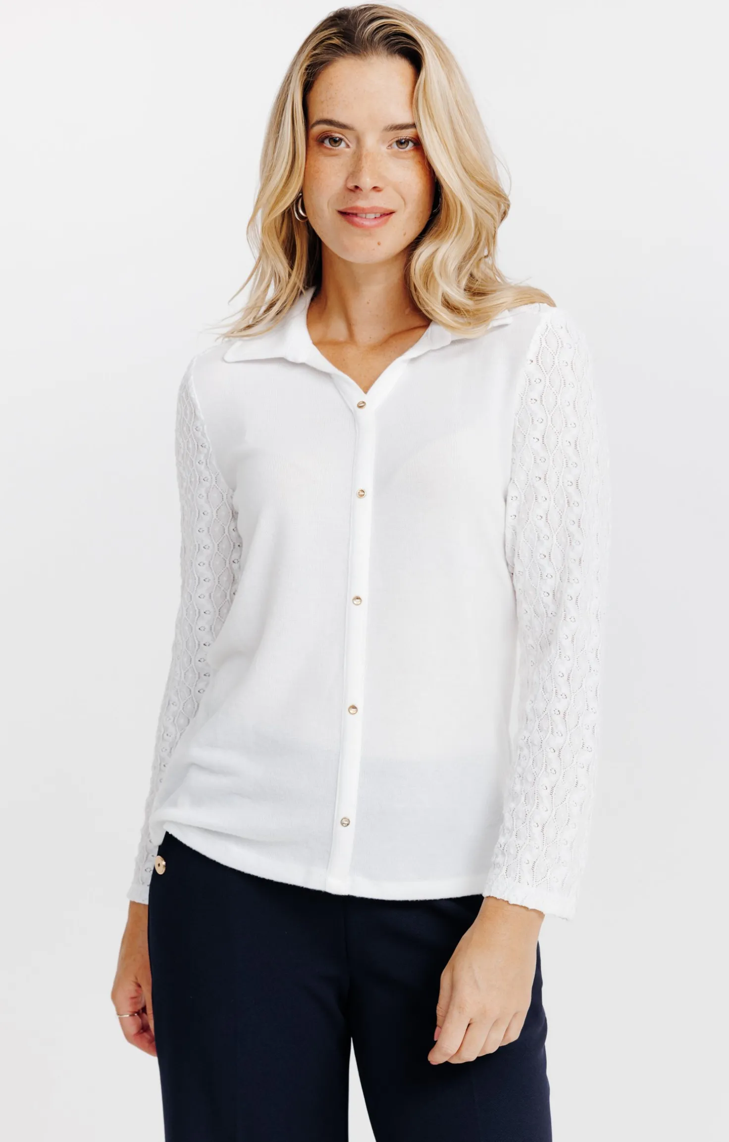 T-SHIRT MANCHES LONGUES DENTELLE -