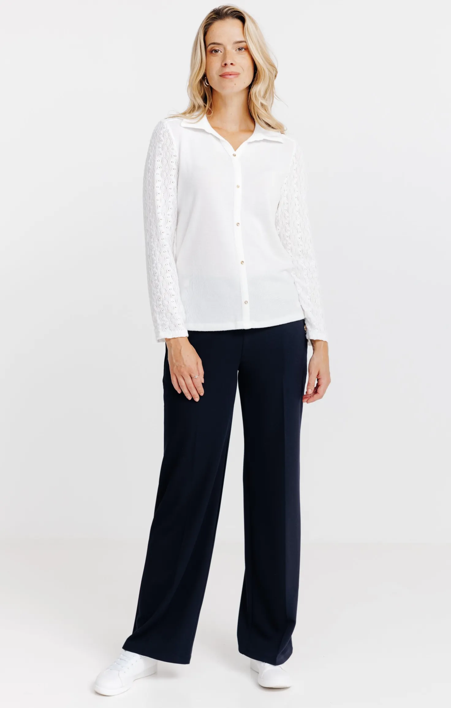 T-SHIRT MANCHES LONGUES DENTELLE -
